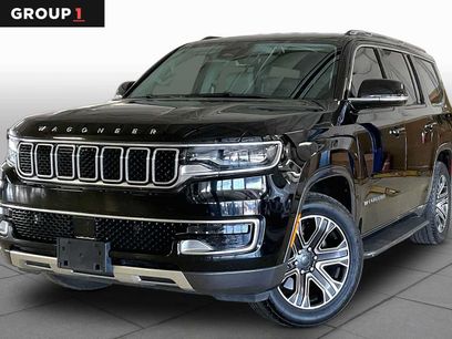Used 2022 Jeep Wagoneer Series III w/ Rear Seat Video Group 1
