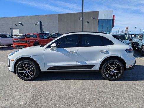 Used 2024 Porsche Macan image 7