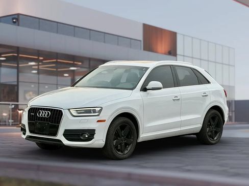 Used 2015 Audi Q3 2.0T Prestige AWD/4WD image 4