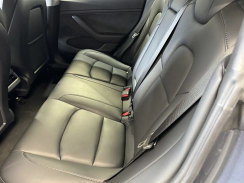 Used 2023 Tesla Model 3 Standard Range RWD image 11