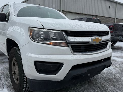 Used 2018 Chevrolet Colorado W/T image 9