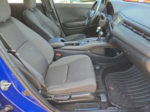 Certified 2019 Honda HR-V Sport image 16