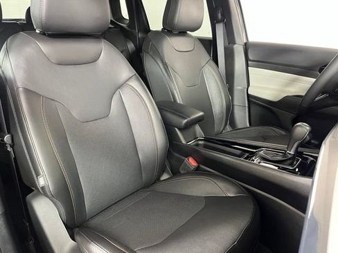 Used 2023 Jeep Compass Limited AWD/4WD image 43
