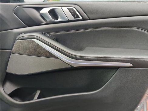 Used 2024 BMW X5 xDrive40i image 26