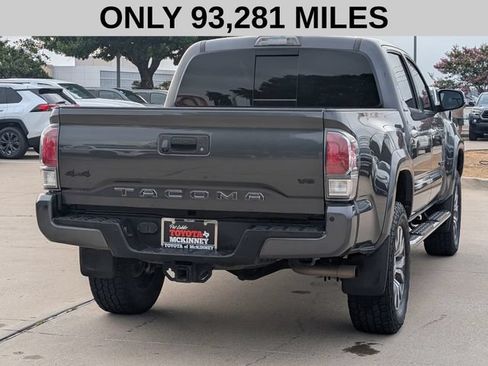 Used 2020 Toyota Tacoma Limited AWD/4WD image 4
