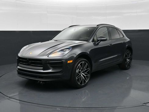 New 2026 Porsche Macan AWD/4WD image 1