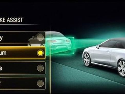 Used 2023 Mercedes-Benz E 450 4MATIC Cabriolet image 52