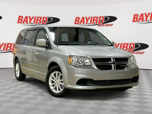 Used 2014 Dodge Grand Caravan SXT image 1