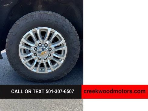 Used 2021 Chevrolet Silverado 2500 High Country w/ Z71 Off-Road Package AWD/4WD image 18