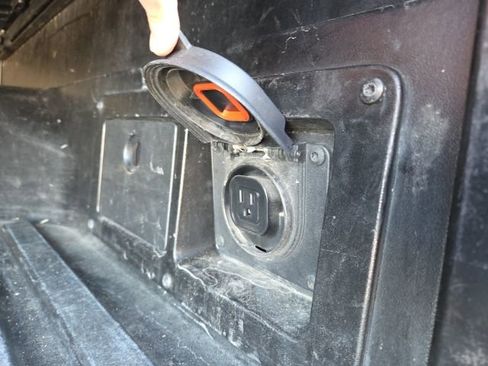 Used 2021 Toyota Tacoma TRD Sport image 22