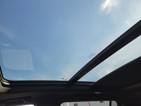 New 2026 GMC Yukon XL AT4 w/ AT4 Premium Plus Package image 31