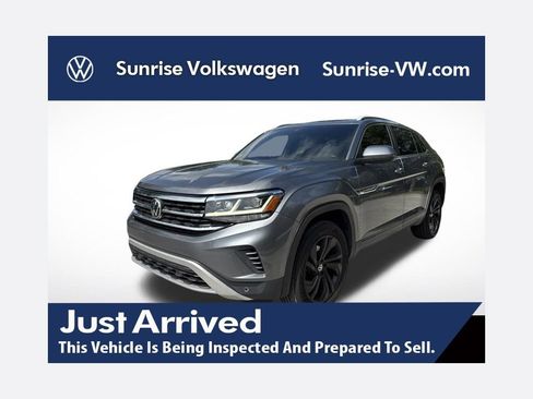 Used 2020 Volkswagen Atlas Cross Sport SEL FWD image 1