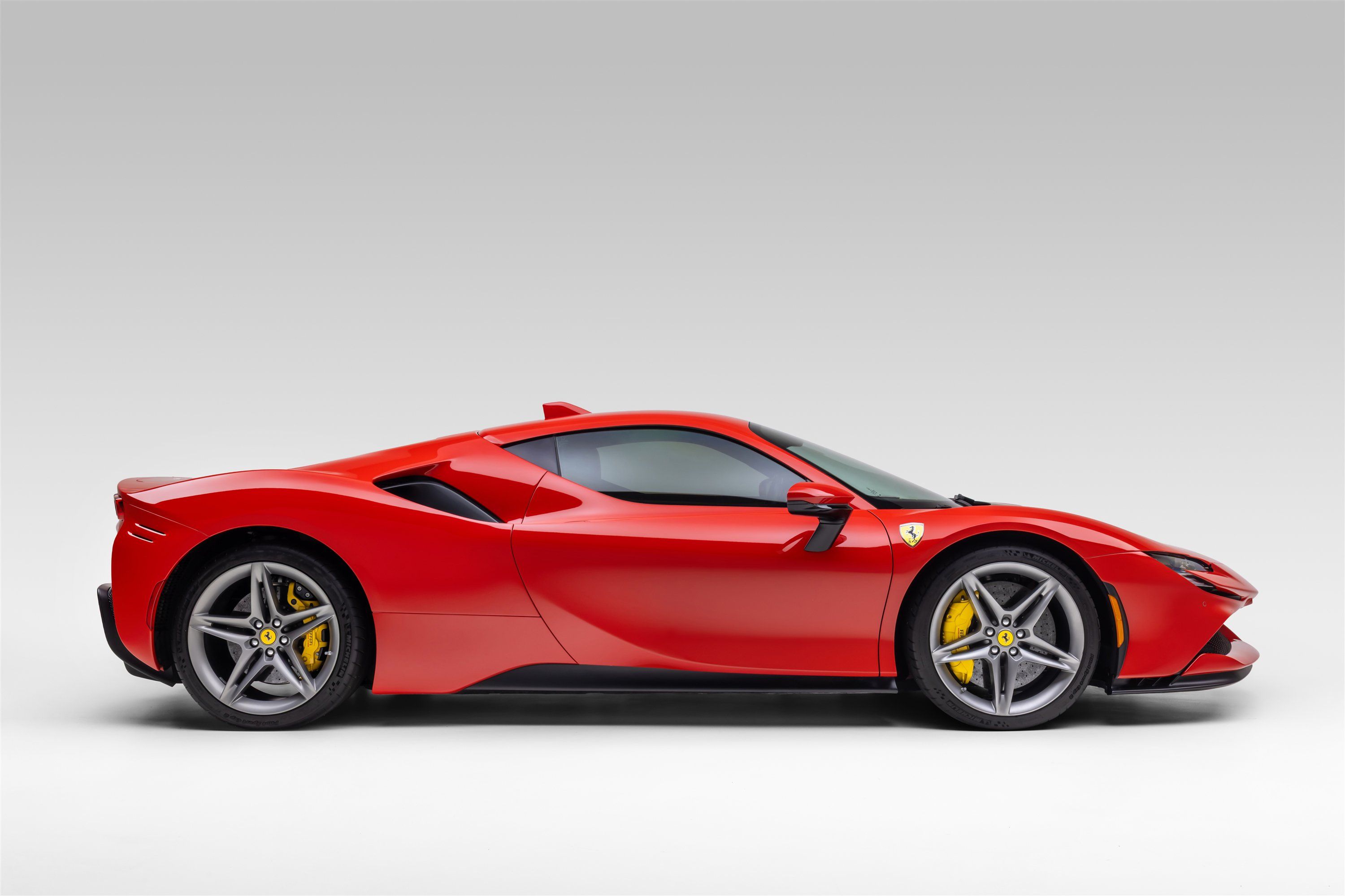 Certified 2022 Ferrari SF90 Stradale AWD/4WD image 11