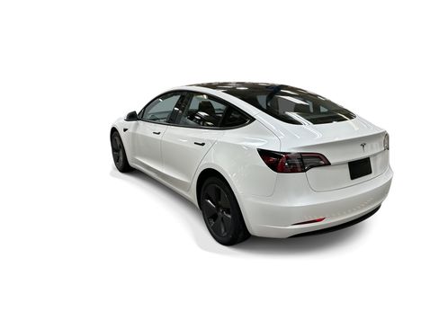 Certified 2023 Tesla Model 3 Standard Range RWD image 4