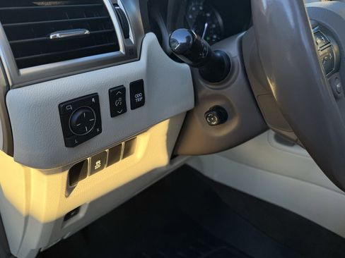 Used 2013 Lexus GX 460 image 21