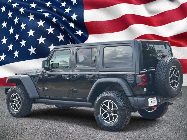 Used 2025 Jeep Wrangler Unlimited Rubicon AWD/4WD image 9