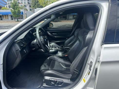 Used 2015 BMW M3 RWD image 18
