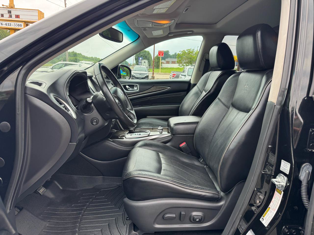 Used 2014 INFINITI QX60 Luxe w/ Premium Plus Package AWD/4WD image 10