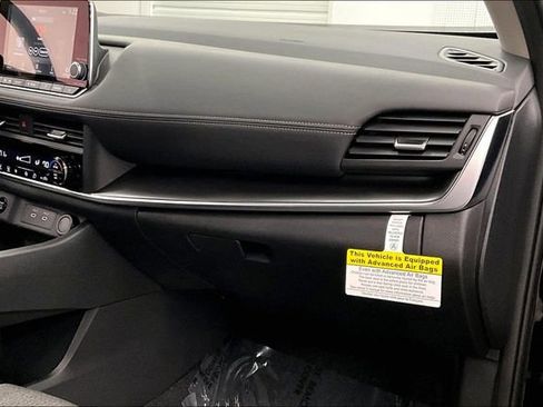 New 2026 Nissan Rogue SV image 33