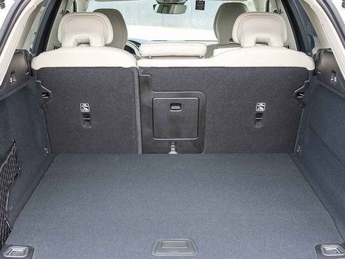 New 2025 Volvo XC60 T8 Ultra w/ Protection Package Premier image 12