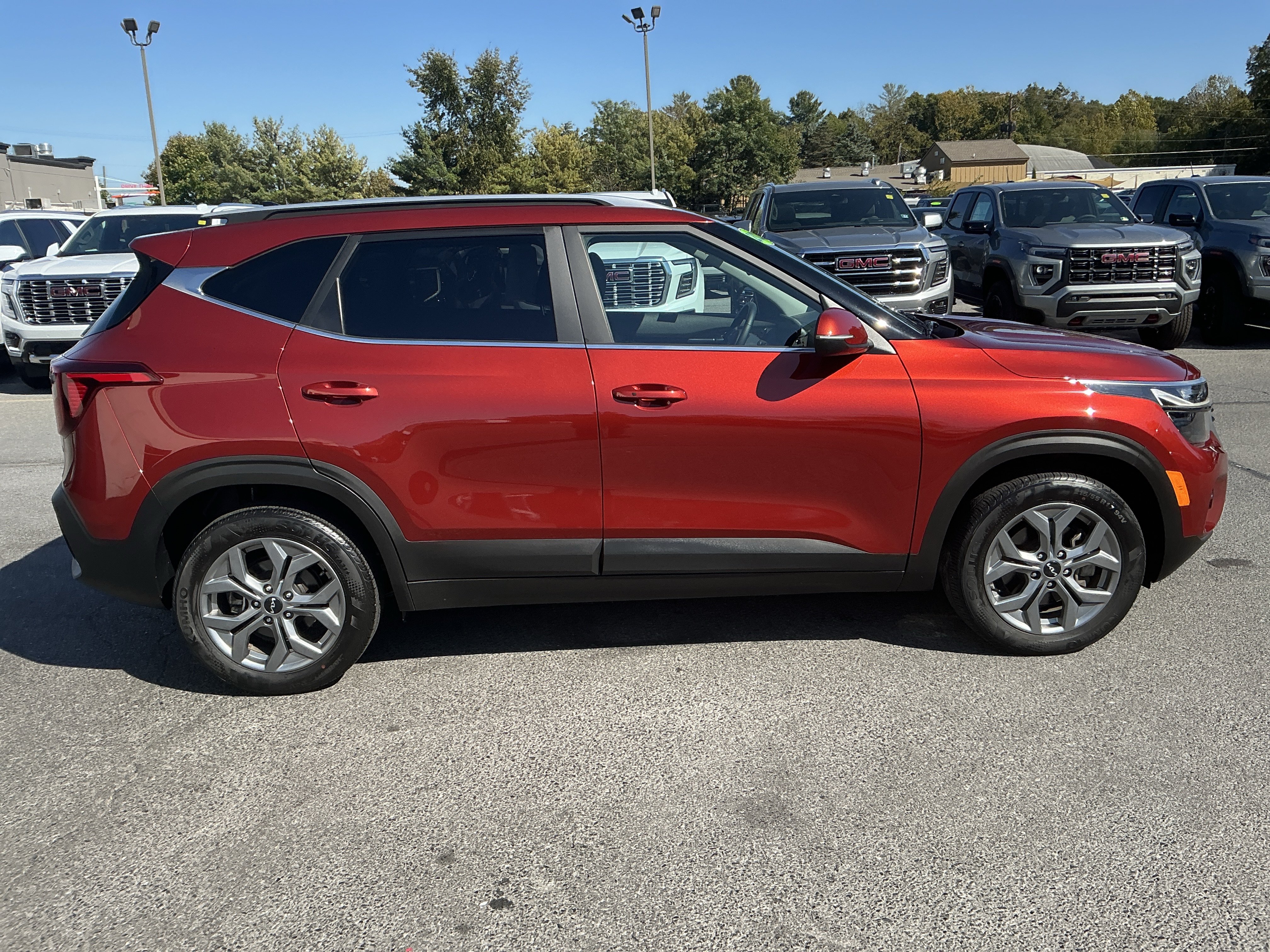 Certified 2024 Kia Seltos S AWD/4WD image 12