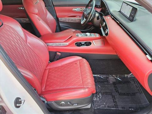 Used 2022 Genesis GV70 3.5T Sport w/ Sport Advanced Package image 18