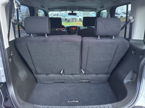 Used 2011 Nissan Cube 1.8 S w/ Interior Illumination Pkg image 20