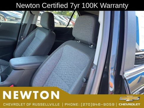 Used 2024 Chevrolet Equinox LT w/ LPO, Floor Liner Package FWD image 5