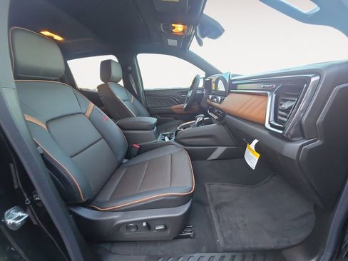 New 2026 GMC Canyon AT4 w/ Technology Plus Package image 25