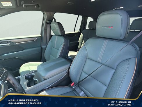 New 2026 GMC Acadia AT4 w/ Luxury Package AWD/4WD image 18