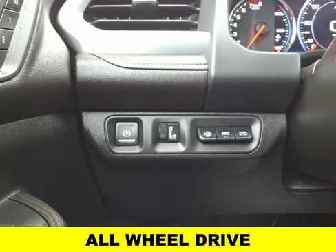 Used 2023 GMC Acadia SLT w/ Technology Package image 15