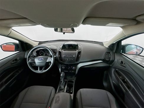 Used 2019 Ford Escape S image 21