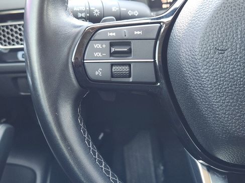 Used 2023 Honda Civic Touring image 29