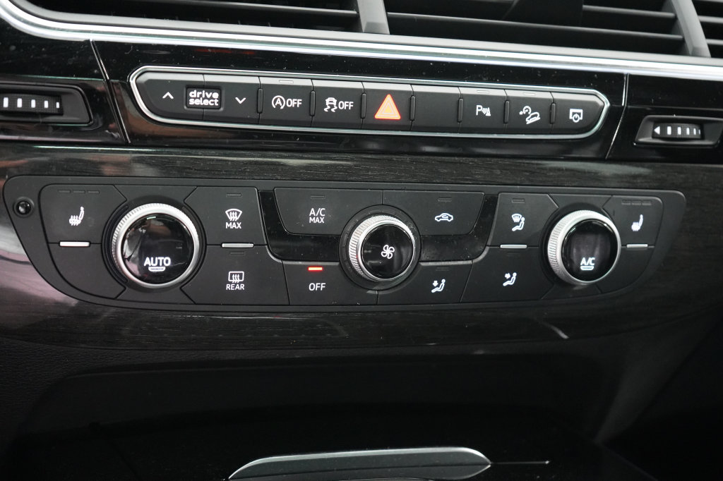 Used 2018 Audi Q7 3.0T Premium Plus AWD/4WD image 15