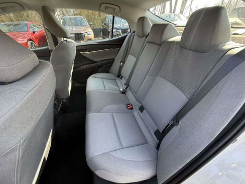 Used 2025 Toyota Camry LE image 11