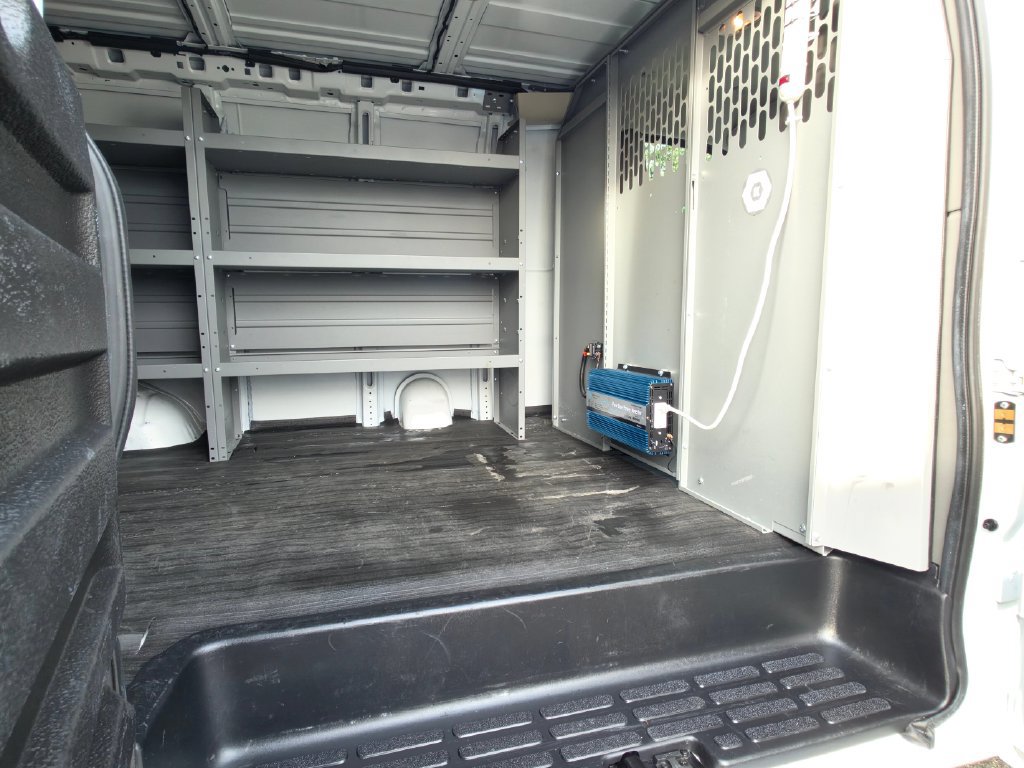 Used 2020 Chevrolet Express 2500 RWD image 21