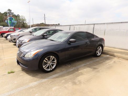 Used 2008 INFINITI G37 Journey w/ Premium Pkg image 2