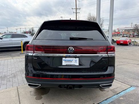 New 2026 Volkswagen Atlas SE image 5