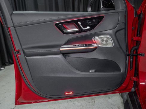 New 2026 Mercedes-Benz GLC 300 4MATIC image 10