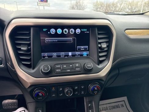 Used 2019 GMC Acadia Denali AWD/4WD image 32