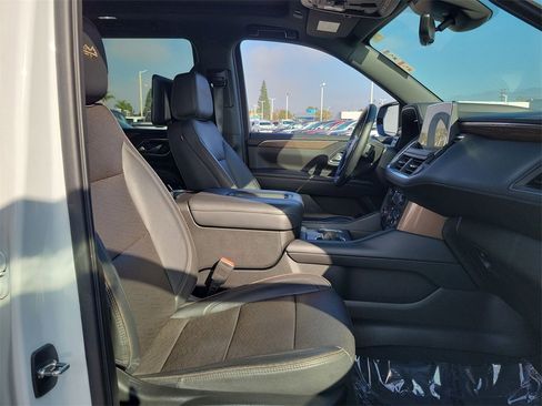 Used 2023 Chevrolet Tahoe High Country image 28
