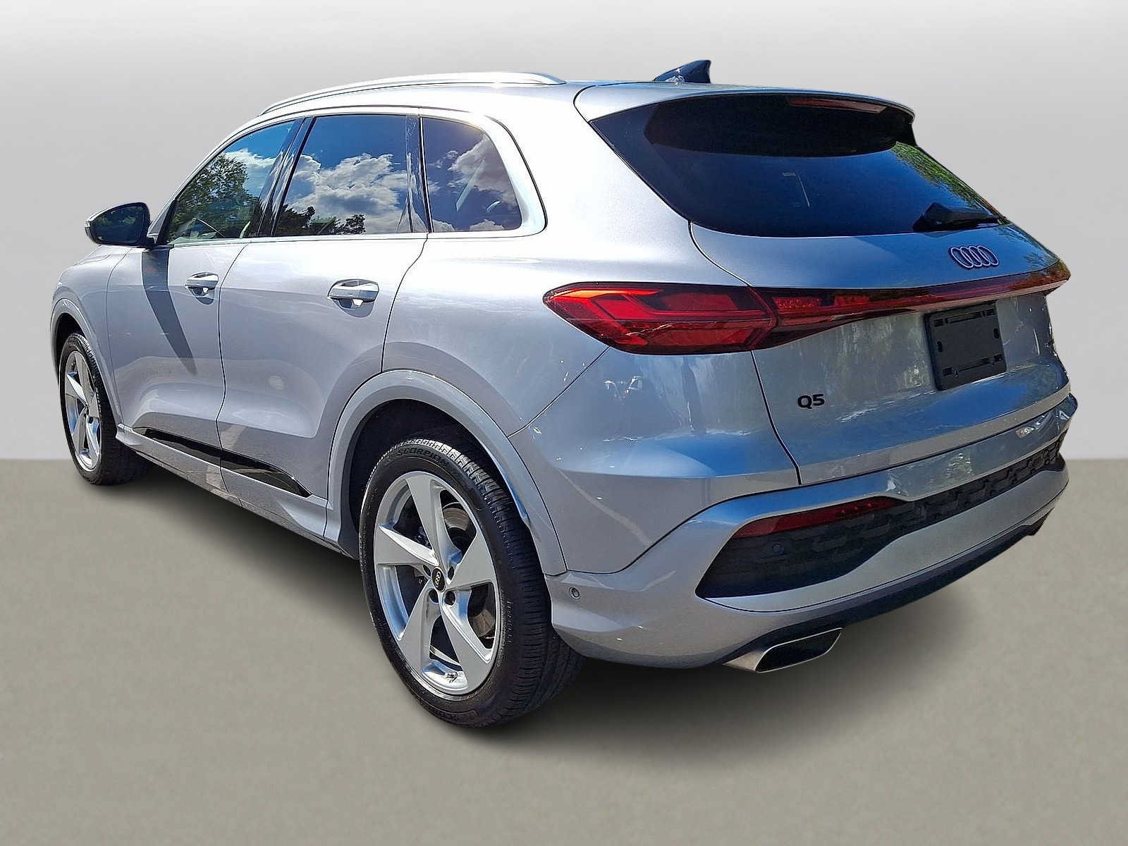 Used 2025 Audi Q5 Prestige AWD/4WD image 28