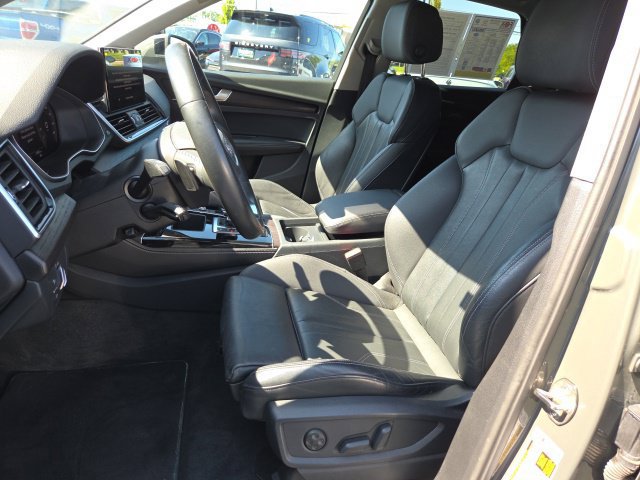 Used 2024 Audi Q5 2.0T Premium Plus AWD/4WD image 9