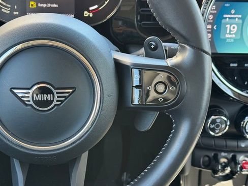 Used 2022 MINI Cooper S image 22