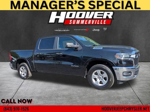 Used 2025 RAM 1500 Big Horn AWD/4WD image 1