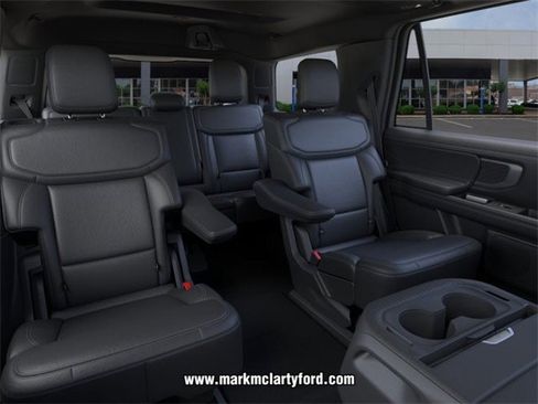 New 2026 Ford Expedition Platinum image 11