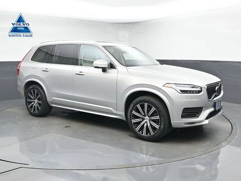Used 2023 Volvo XC90 B5 Core w/ Climate Package AWD/4WD image 1