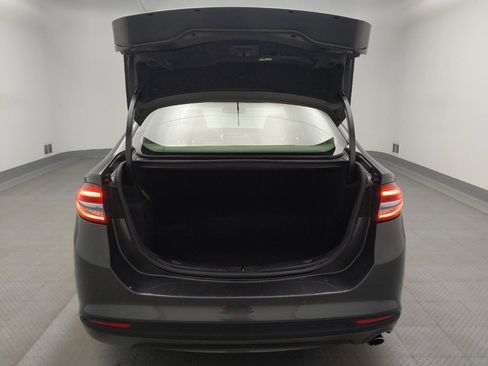 Used 2018 Ford Fusion SE w/ Equipment Group 602A image 29