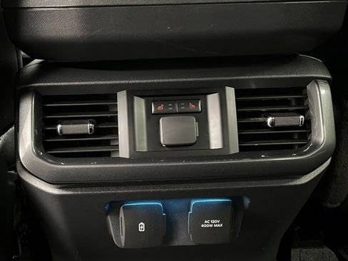 Used 2022 Ford F150 Lariat w/ Equipment Group 502A High image 47