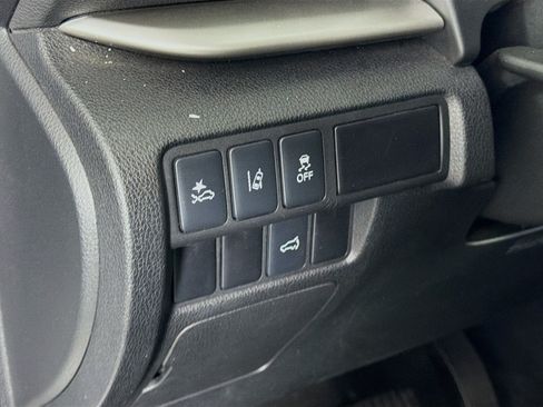 Used 2024 Mitsubishi Eclipse Cross SE AWD/4WD image 17